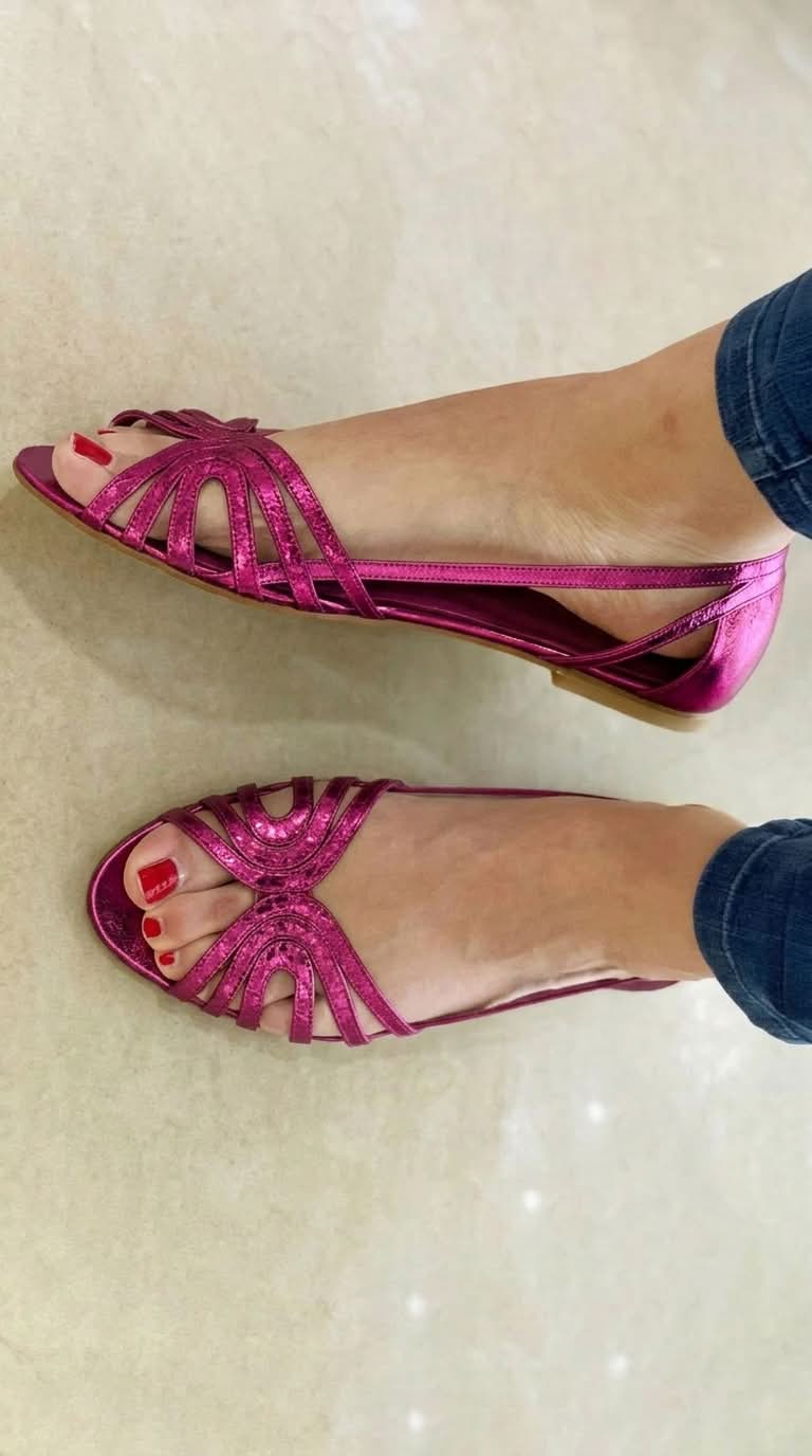 Odette | Women’s Strappy Flat Sandals with Slingback Strap