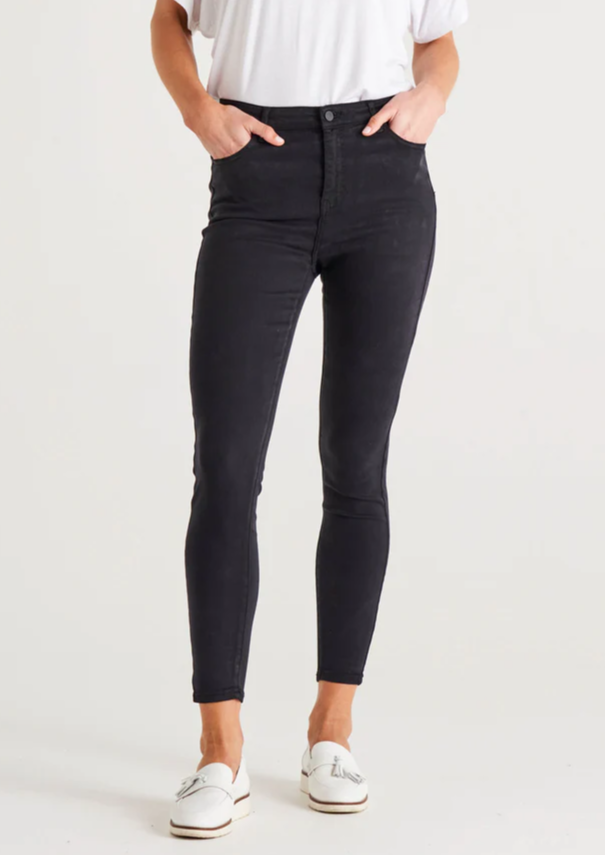 Betty Essential Jeans