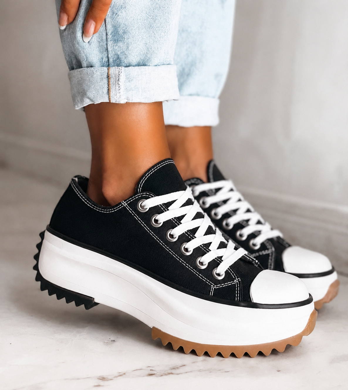 Celia | Supportive Walking Shoes