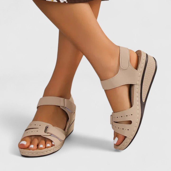 Diana | Women's Adjustable Strap Sandals with Contoured Footbed