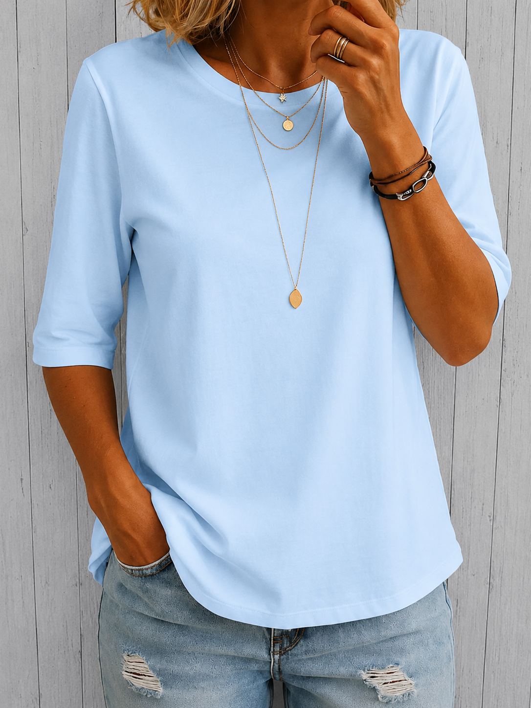 Leona | Women's Relaxed Half-Sleeve Round-Neck T-Shirt
