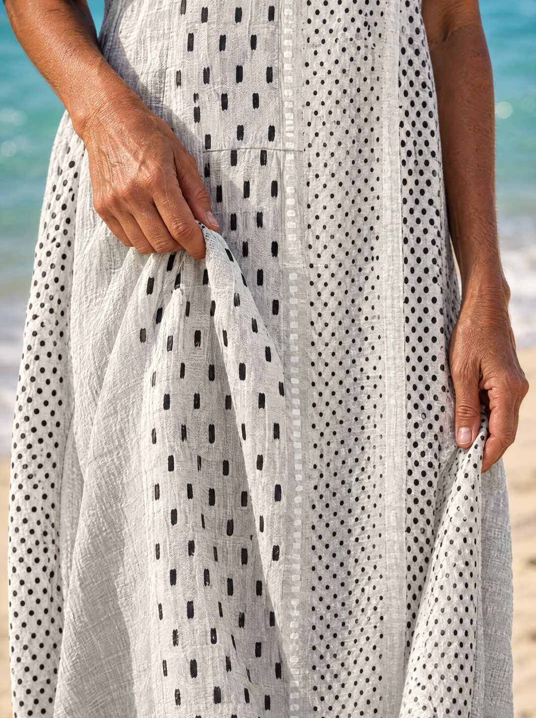 Mabel | Women's Monochrome Dot Print Midi Dress