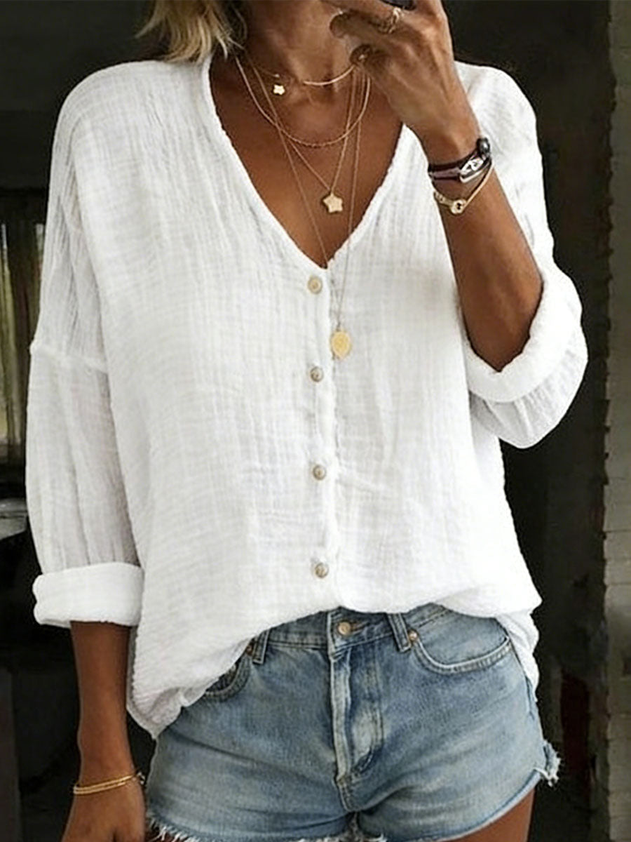 Noemi | Relaxed V-Neck Button-Up Blouse