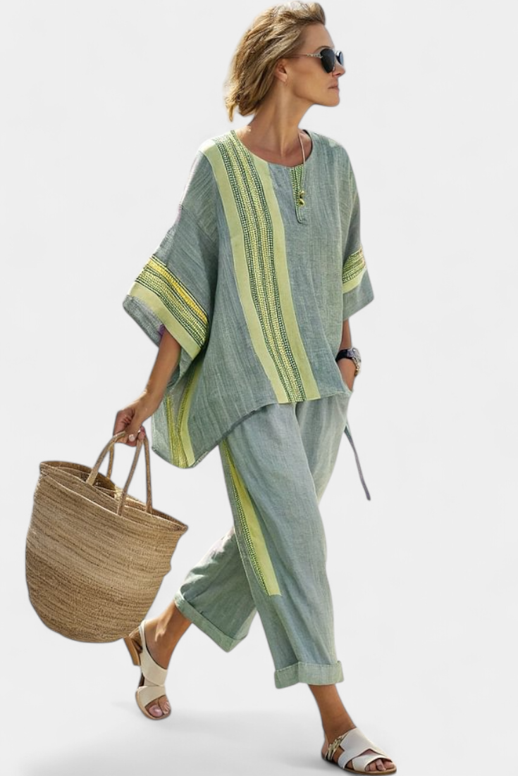 Roselyn | Women's Striped Two-Piece Set with Oversized Top and Cropped Trousers