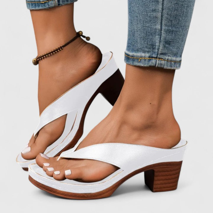 Vittoria | Cushioned Block-Heel Sandals
